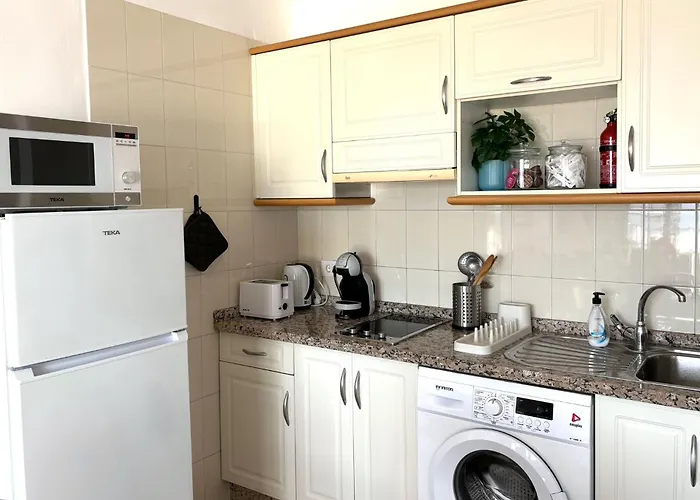 Chao Atalaya Puerto Del Carmen View ,ac,pool Tías